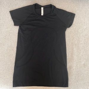 Lululemon Swiftly Tech Short Sleeve Shirt 2.0